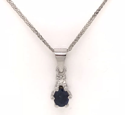 9ct white Gold Gem Stone Pendant 