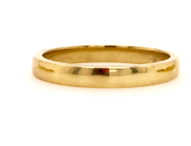 18CT YELLOW GOLD WEDDING BAND WITH HALF ROUND EDGE HAND CRAFTED