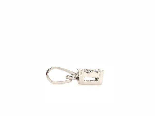 18ct White Gold Diamond Pendant 4