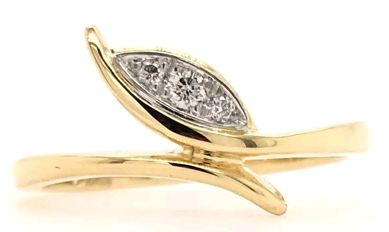 18ct Yellow Gold Diamond Stud Earrings