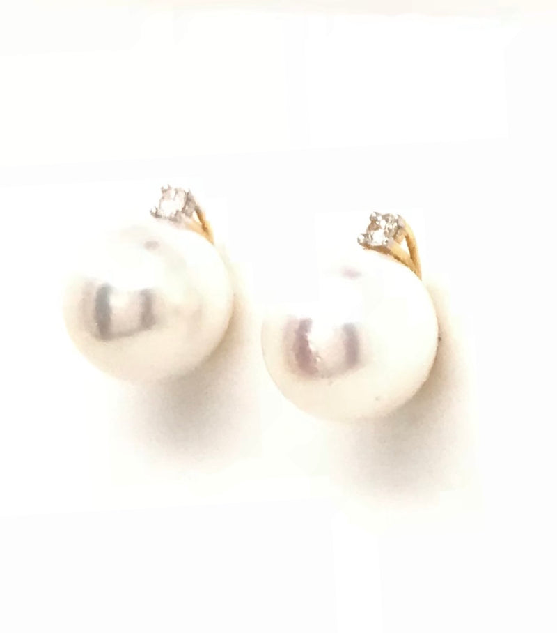 18ct Yellow Gold Pearl and Diamond Stud Earrings