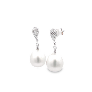 DROP EARRINGS 18CT WHITE GOLD WHITE SOUTH SEA PEARLS AND BRILLIANT CUT DIAMONDS HAND MADE